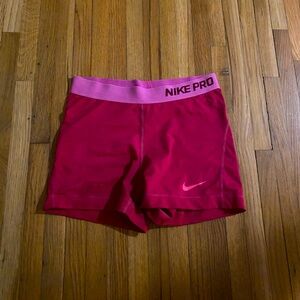 Nike Pros size medium, 3 in.
